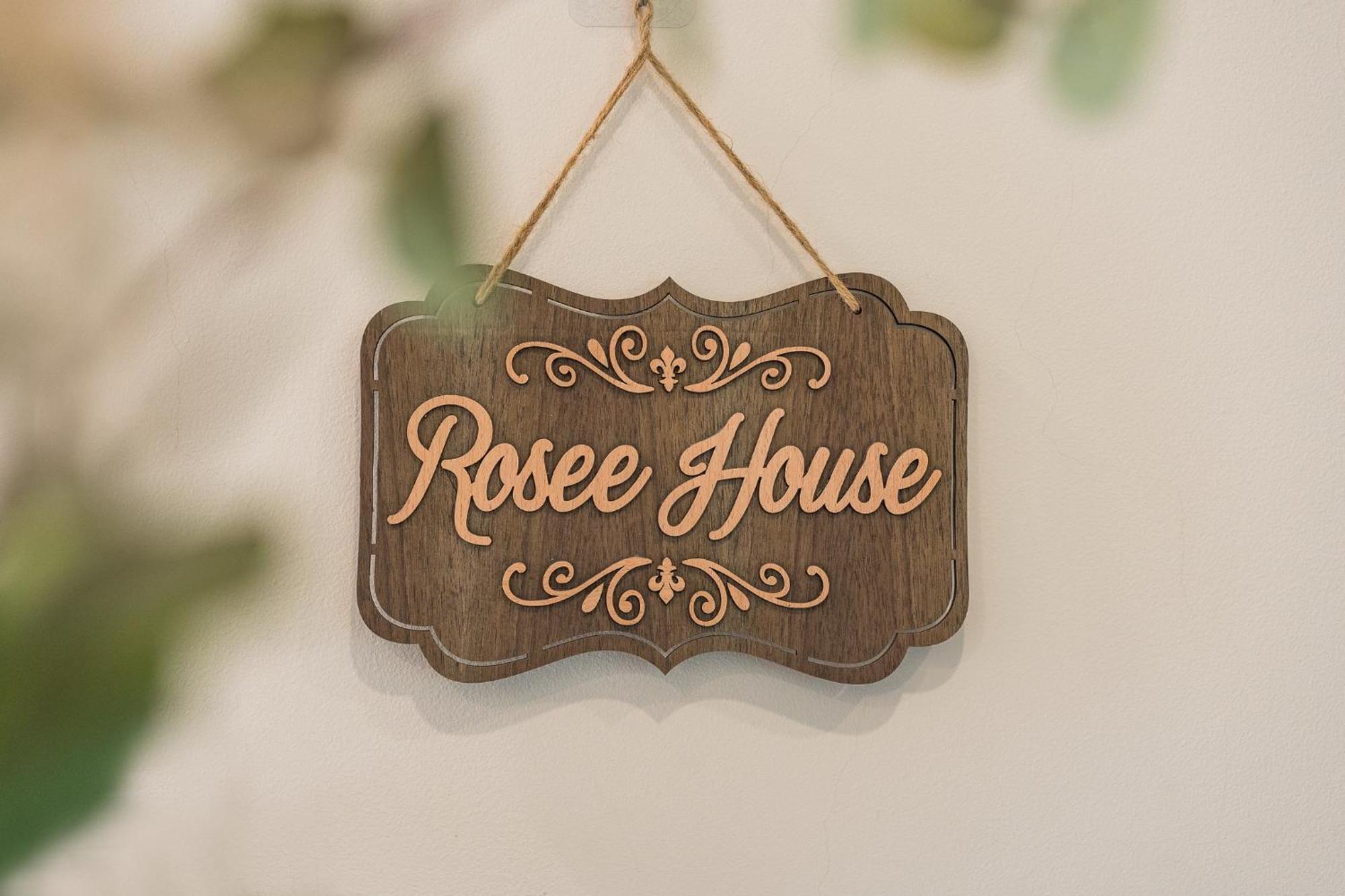 Rosee House -Luxury Apartment In Vinhomes Greenbay Ханой Экстерьер фото