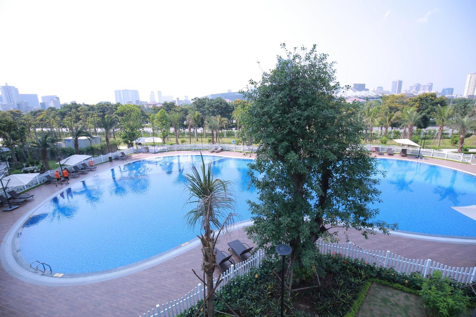 Rosee House -Luxury Apartment In Vinhomes Greenbay Ханой Экстерьер фото