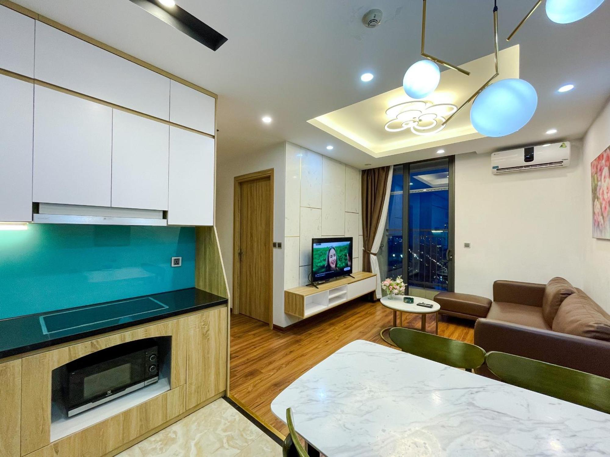 Rosee House -Luxury Apartment In Vinhomes Greenbay Ханой Экстерьер фото