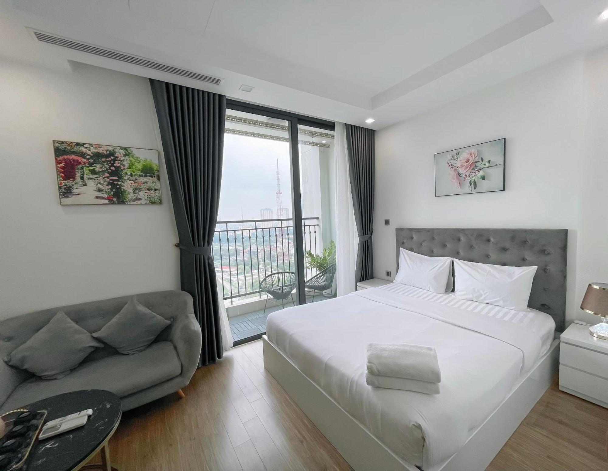 Rosee House -Luxury Apartment In Vinhomes Greenbay Ханой Экстерьер фото