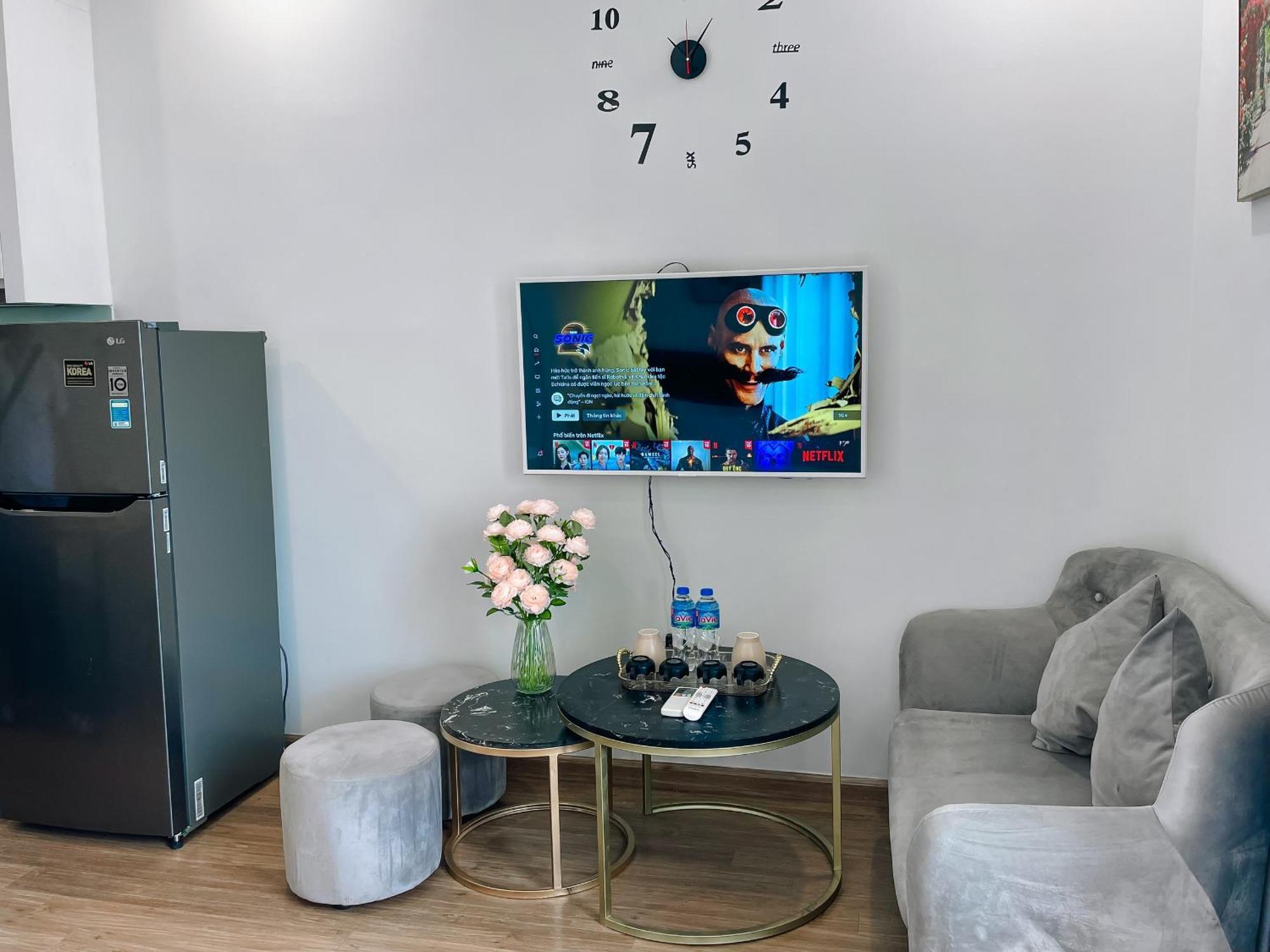 Rosee House -Luxury Apartment In Vinhomes Greenbay Ханой Экстерьер фото